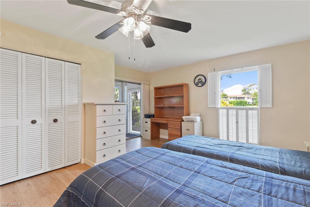 LAKEWOOD VILLAS - Residential