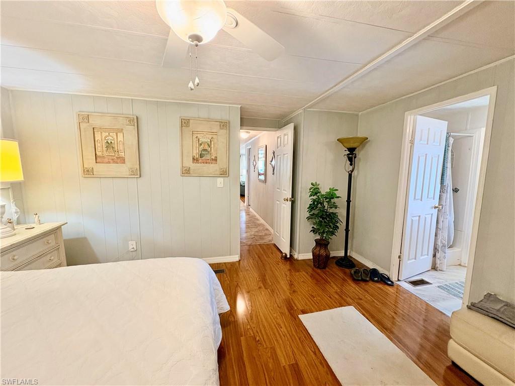 LAUREL ESTATES MOBILE HOME VIL - Residential