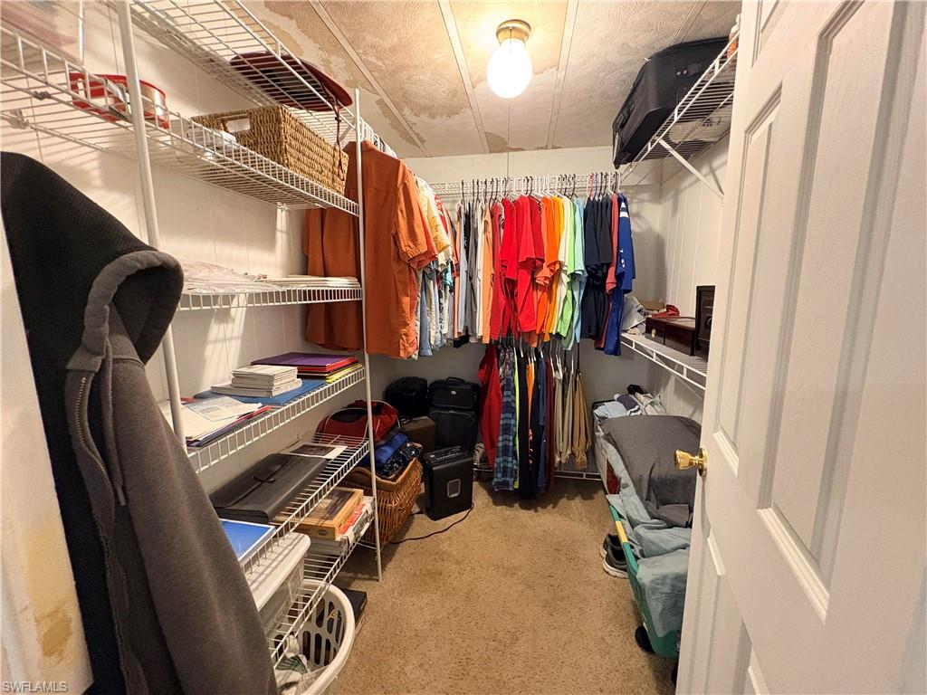 LAUREL ESTATES MOBILE HOME VIL - Residential