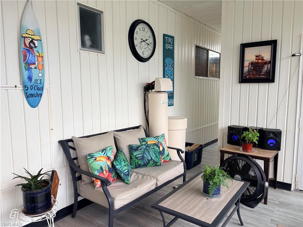 LAUREL ESTATES MOBILE HOME VIL - Residential