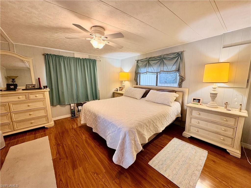 LAUREL ESTATES MOBILE HOME VIL - Residential