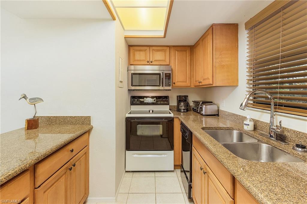 PARK SHORE RESORT - Residential