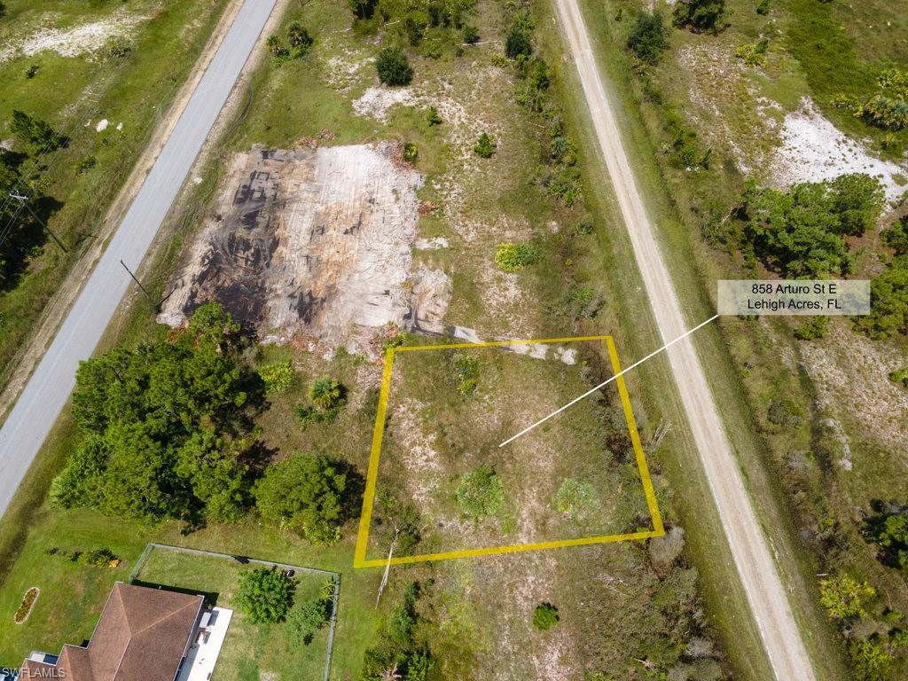 LEHIGH ACRES - Land