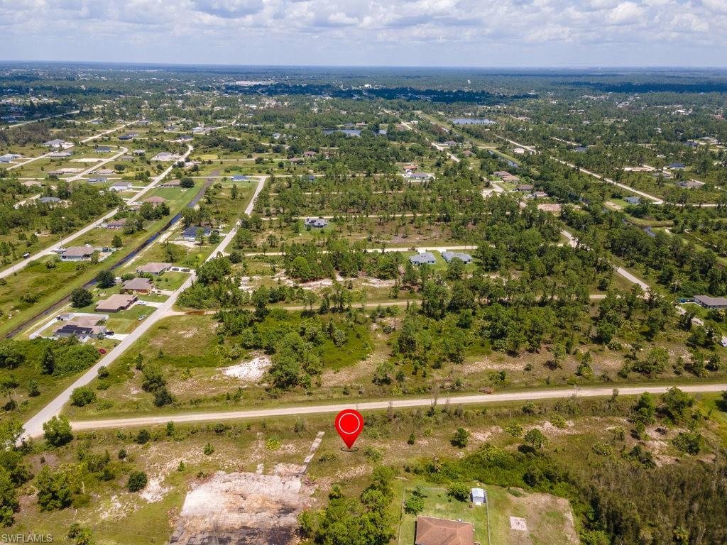 LEHIGH ACRES - Land