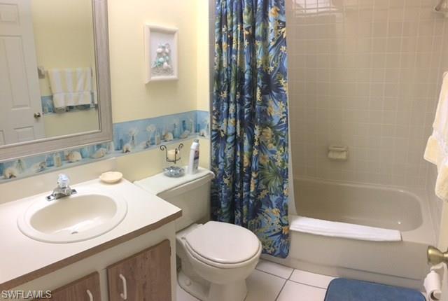 COUNTRY CLUB VILLAGE - Residential