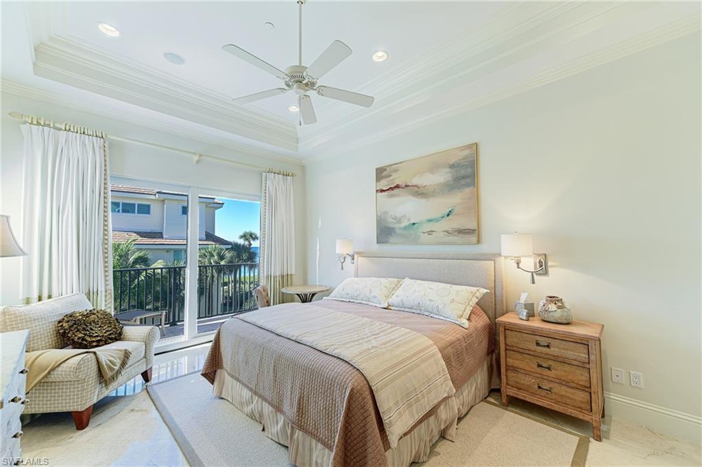 BAREFOOT BEACH - Residential