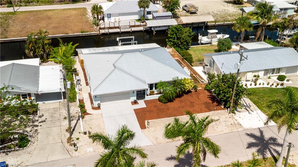 KNIGHTS BOKEELIA ISLE - Residential