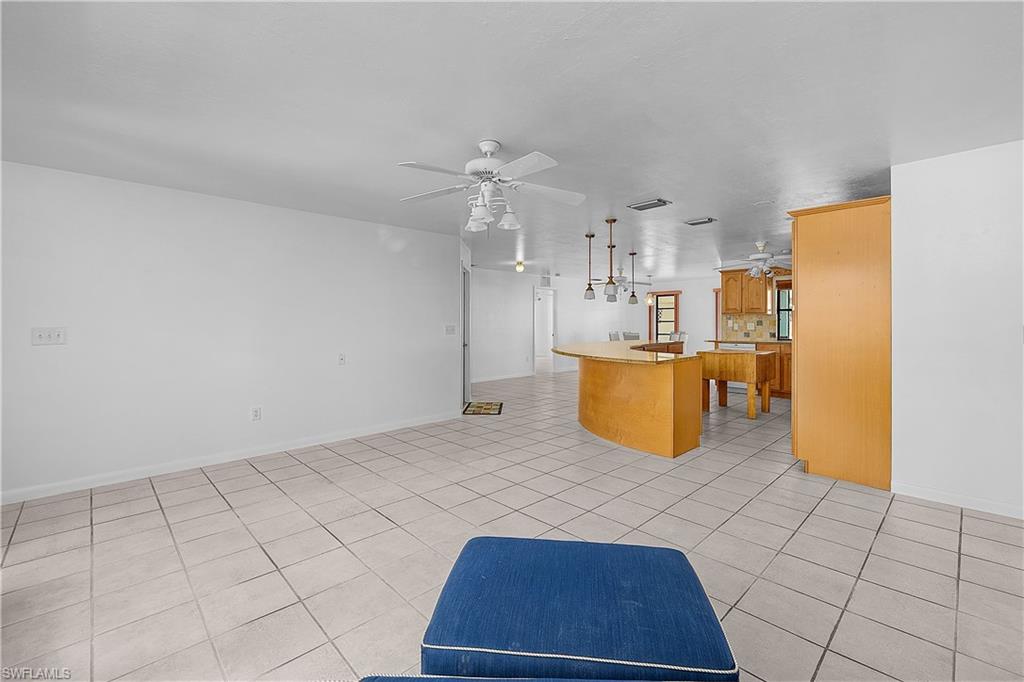 KNIGHTS BOKEELIA ISLE - Residential