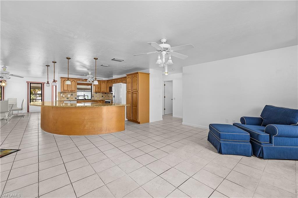 KNIGHTS BOKEELIA ISLE - Residential