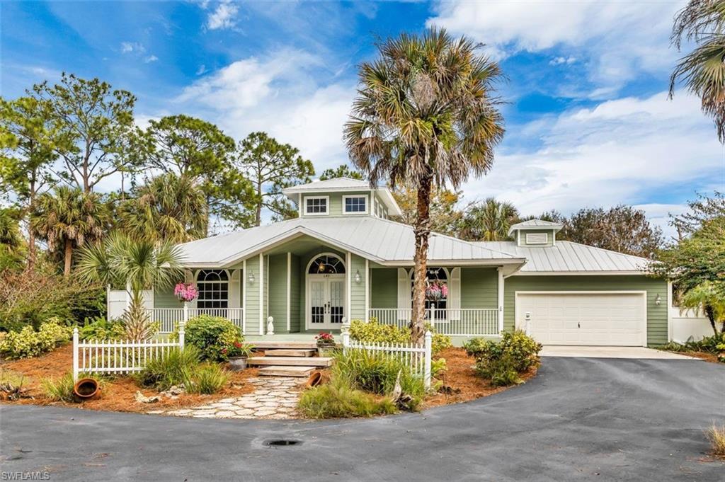 GOLDEN GATE ESTATES - Residential