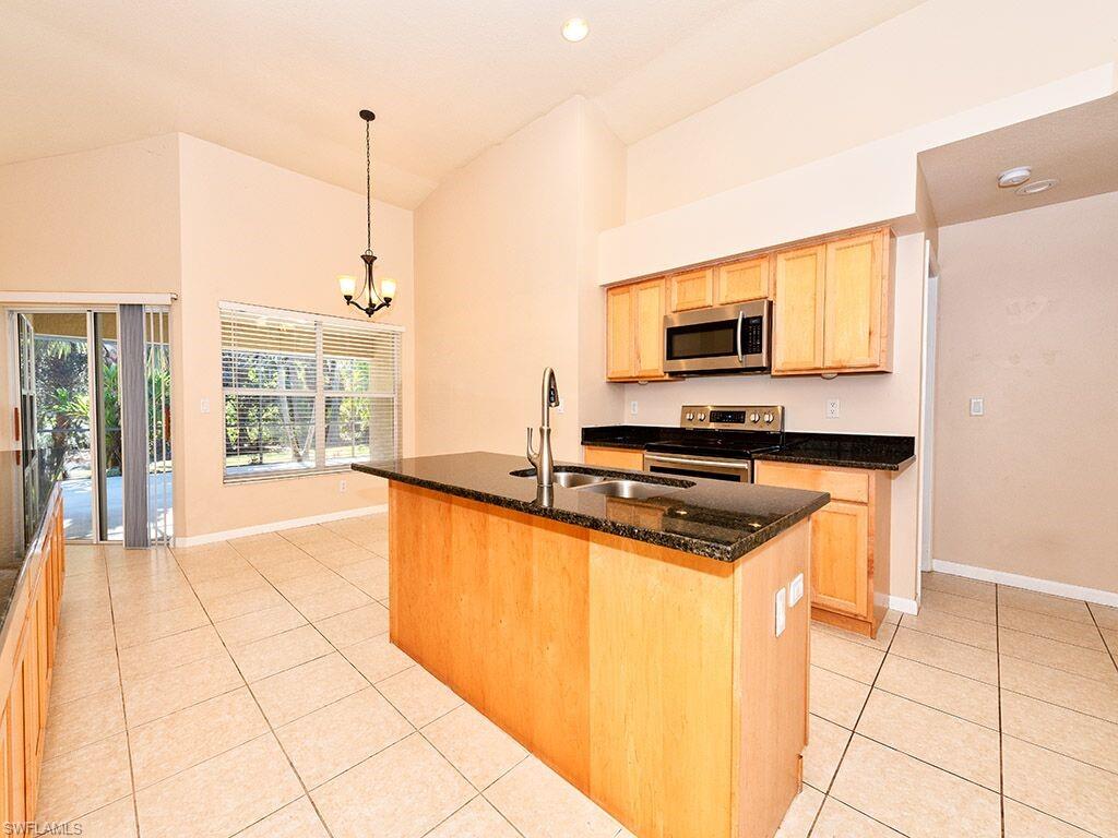 AUTUMN WOODS - Residential Lease