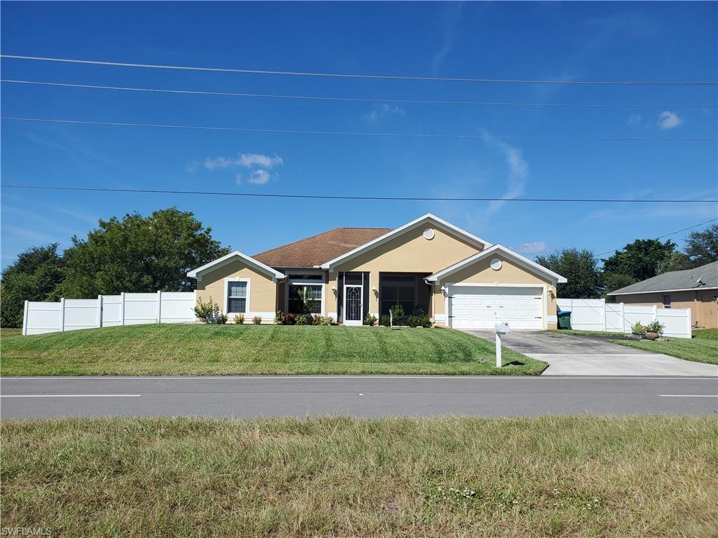 CAPE CORAL - Residential