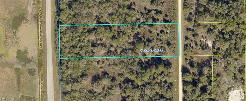 Excelente oportunidad de inversión en el corazón de Montura Ranch. Esta propiedad de 2.5 acres ofrece una ubicación céntrica y estratégica, ideal para el desarrollo de una residencia privada o para su posible conversión a uso comercial, sujeto a las regulaciones y permisos correspondientes.

El amplio tamaño del terreno brinda múltiples posibilidades de diseño y desarrollo, con fácil acceso a las principales vías de la zona. Es una opción ideal para quienes buscan combinar espacio, ubicación y flexibilidad de uso, ya sea para construir una vivienda, establecer un negocio, o desarrollar un proyecto de inversión a largo plazo.

Una propiedad con gran potencial en una comunidad en crecimiento, perfecta para compradores que valoran versatilidad y proyección futura.

Excellent investment opportunity in the heart of Montura Ranch. This 2.5-acre property features a central and strategic location, making it ideal for the development of a private residence or for potential conversion to commercial use, subject to applicable zoning and permits.

The generous lot size offers multiple development and design possibilities, with convenient access to main roads and local amenities. This property is well-suited for buyers seeking space, prime location, and flexibility—whether for residential living, business use, or long-term investment.

A high-potential property in a growing community, perfect for those looking for versatility and future growth opportunities.