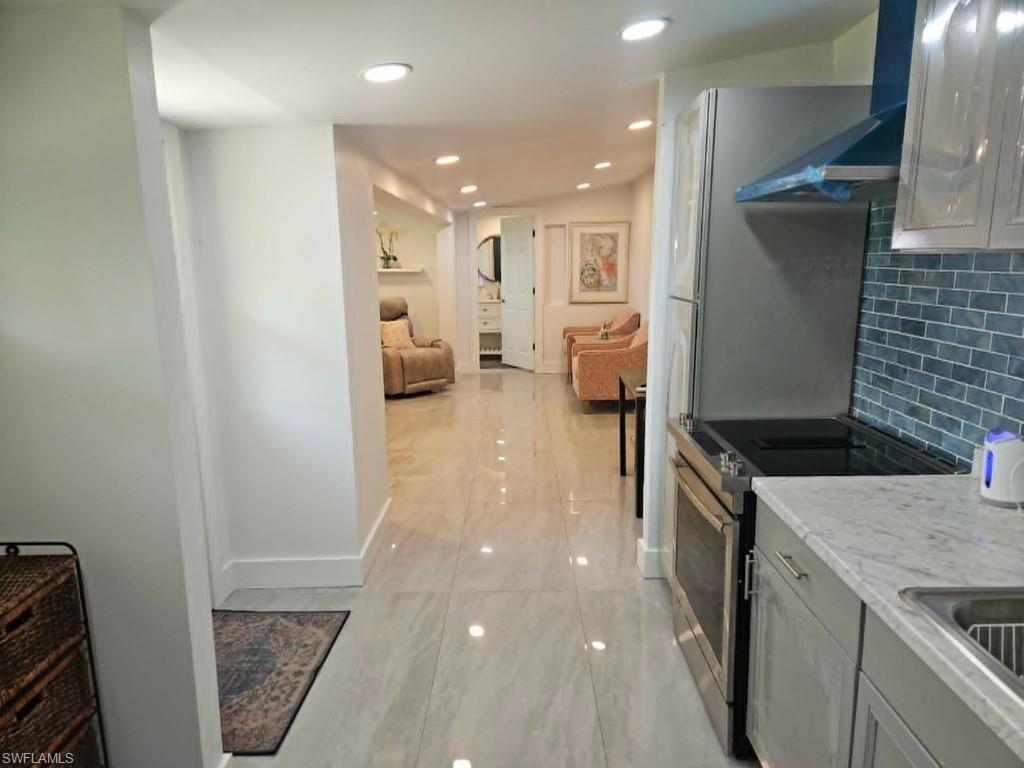 PINE ISLAND TROPICAL HOMESITES - Residential