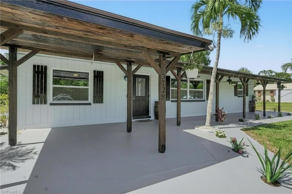 PINE ISLAND TROPICAL HOMESITES - Residential