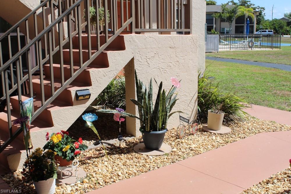 DAVIS WOODS CONDOMINIUM - Residential