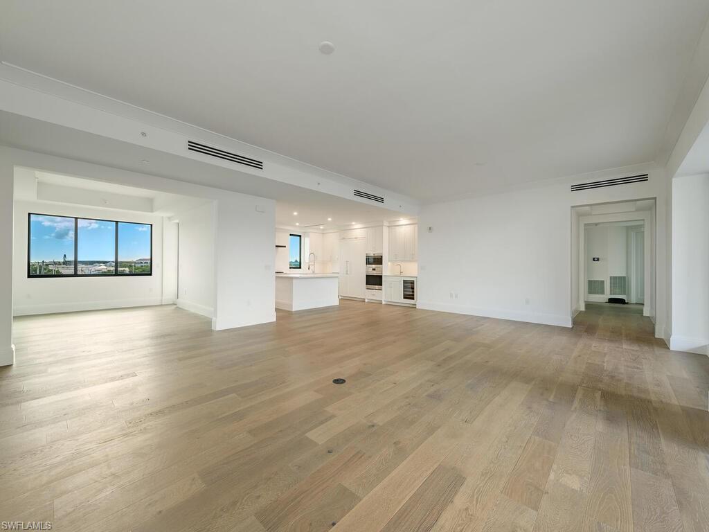 QUATTRO AT NAPLES SQUARE - Residential