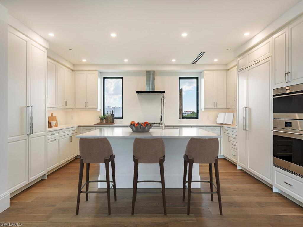 QUATTRO AT NAPLES SQUARE - Residential