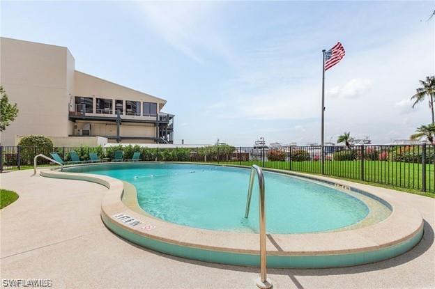 FIRST HARBOUR TOWER CONDO - Residential Lease