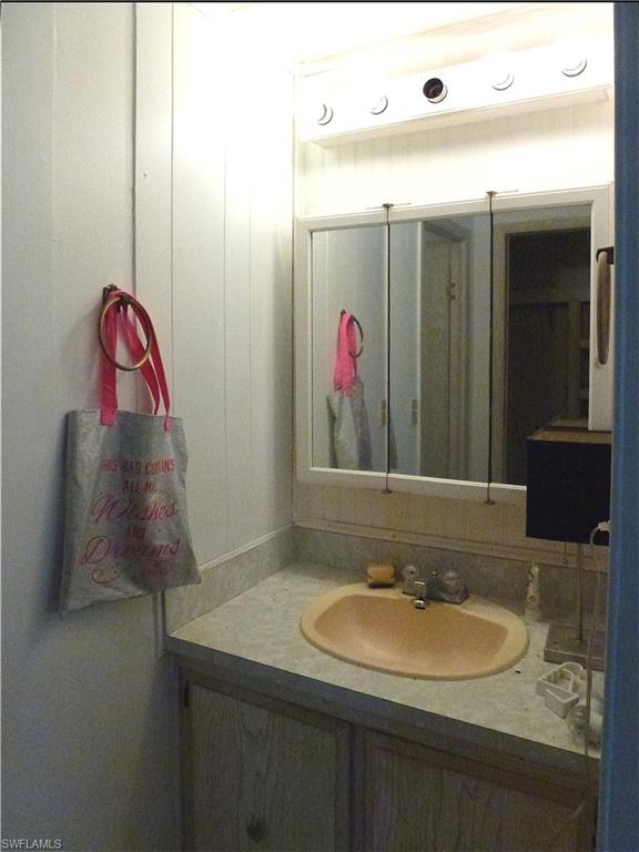 LAUREL ESTATES MOBILE HOME VIL - Residential