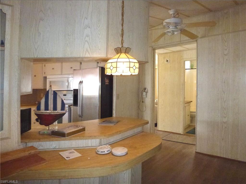 LAUREL ESTATES MOBILE HOME VIL - Residential