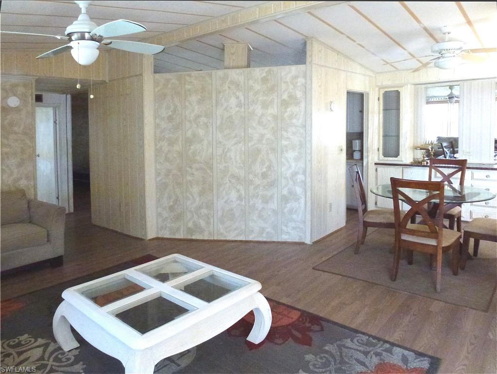 LAUREL ESTATES MOBILE HOME VIL - Residential