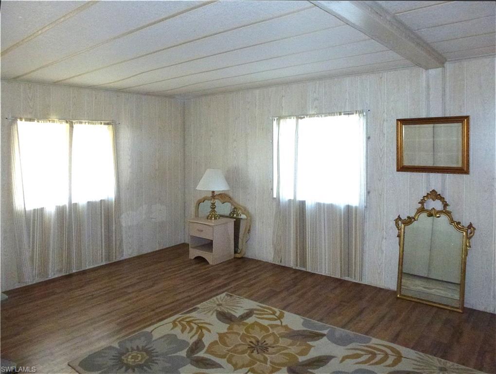 LAUREL ESTATES MOBILE HOME VIL - Residential