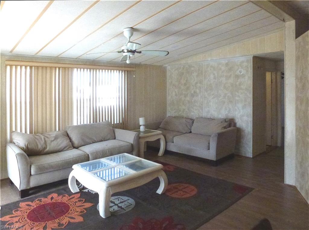 LAUREL ESTATES MOBILE HOME VIL - Residential