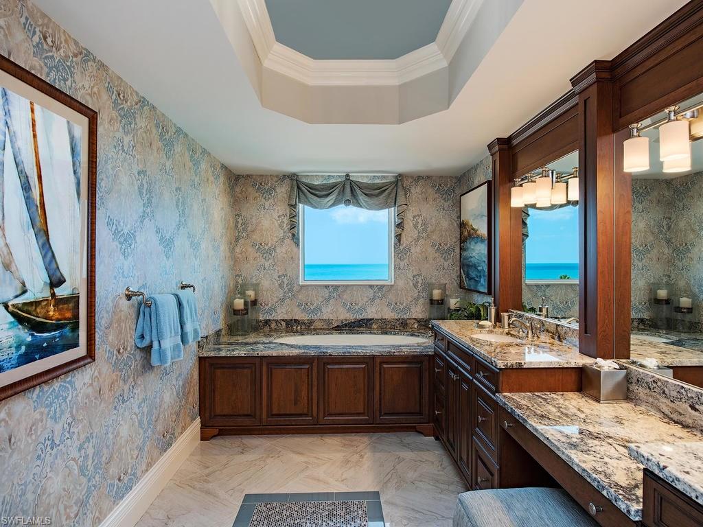 BILTMORE AT BAY COLONY - Residential