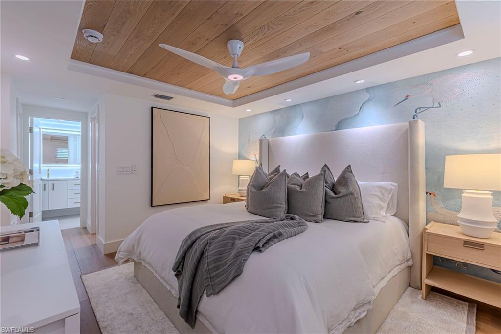 AQUALANE MANOR - Residential Lease