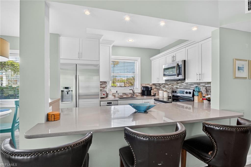 ALGONQUIN CLUB - Residential Lease