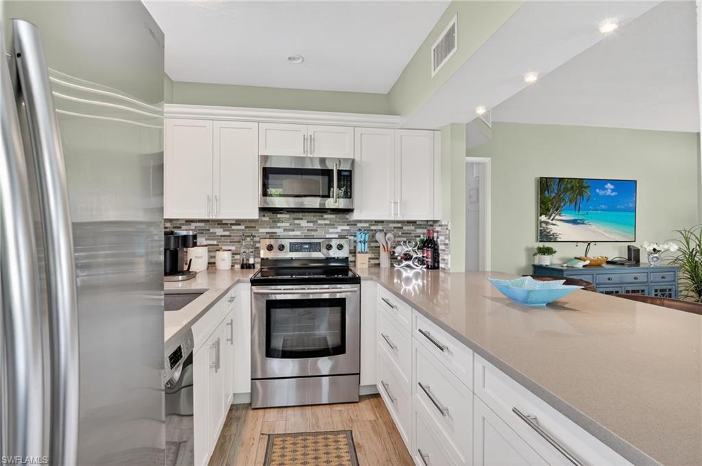 ALGONQUIN CLUB - Residential Lease