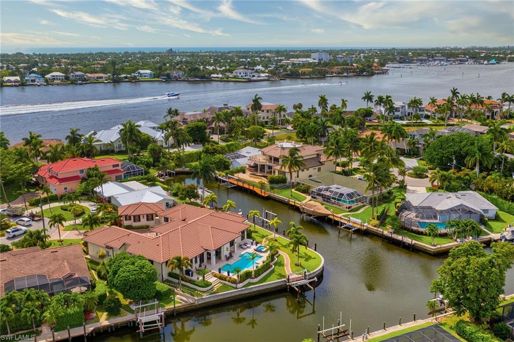 ROYAL HARBOR - Residential
