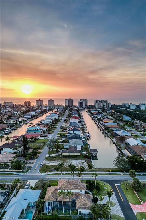 NAPLES PARK - Residential
