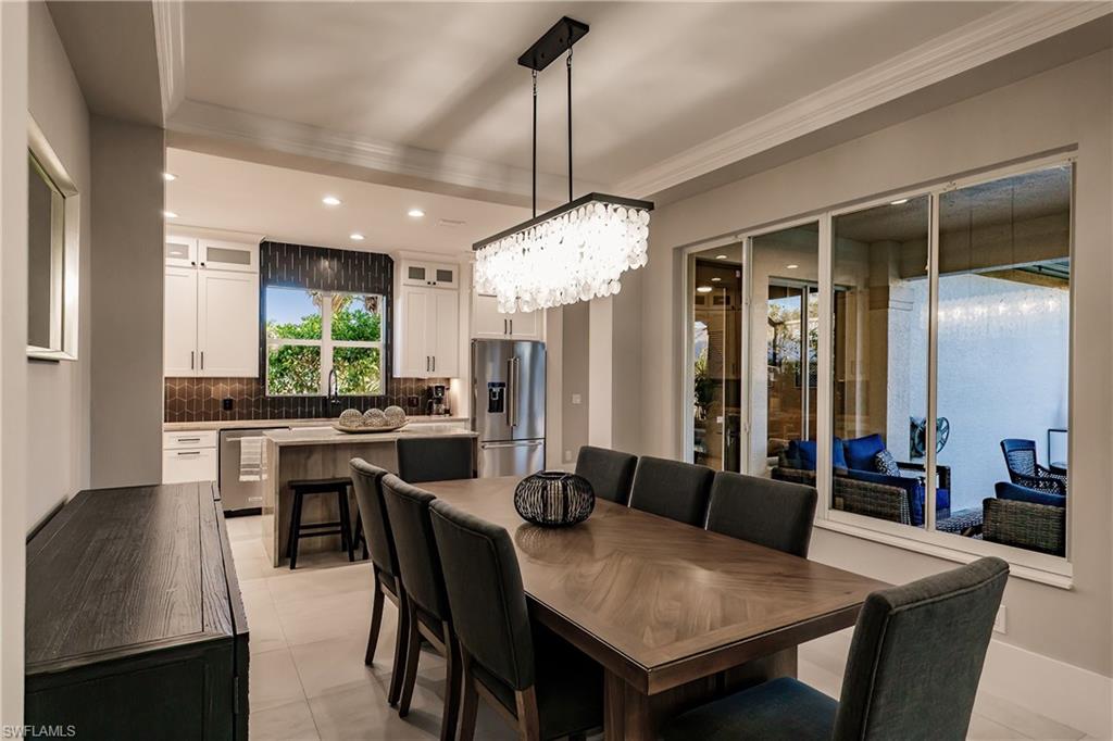 NAPLES PARK - Residential