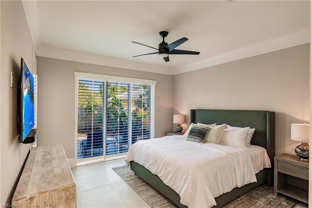 NAPLES PARK - Residential