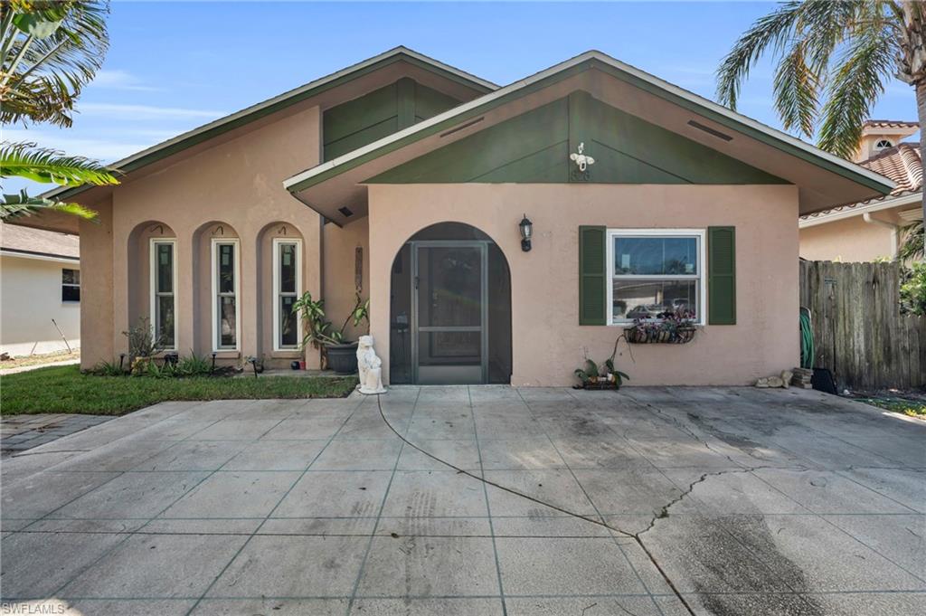 NAPLES PARK - Residential