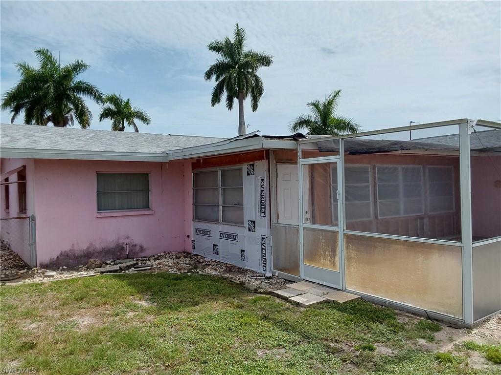 CAPE CORAL - Residential