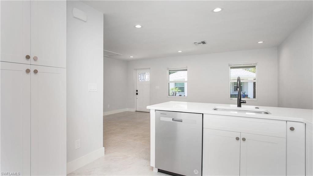 BONITA SPRINGS - Residential Lease