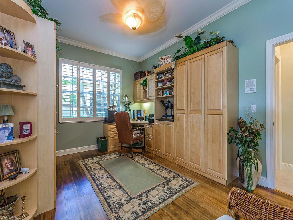 YORKTOWN - Residential