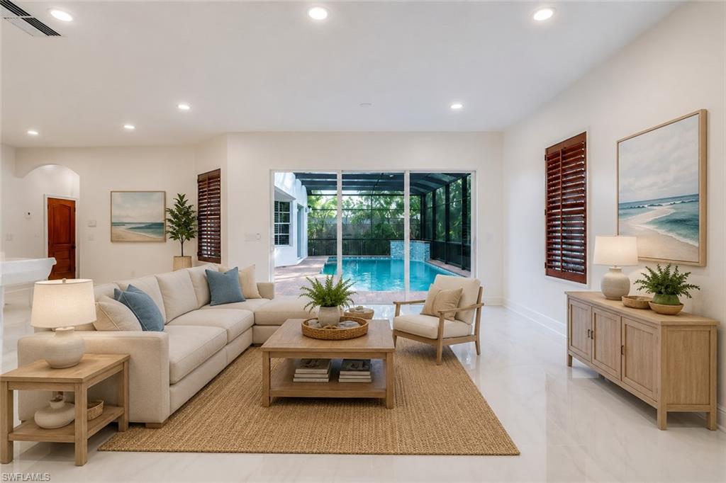 OLDE NAPLES - Residential