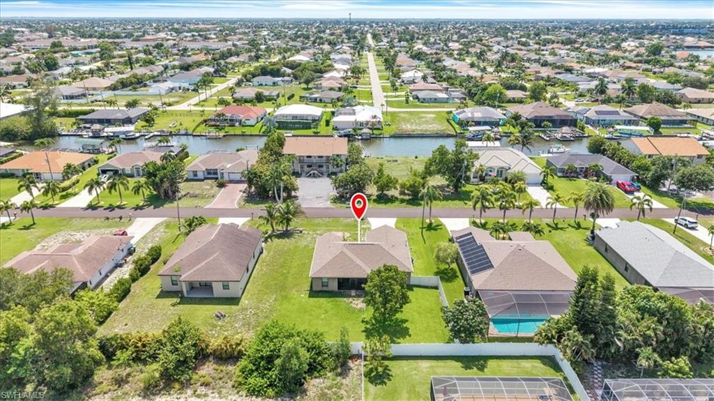 CAPE CORAL - Residential