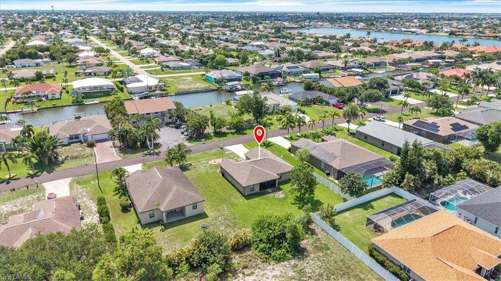 CAPE CORAL - Residential