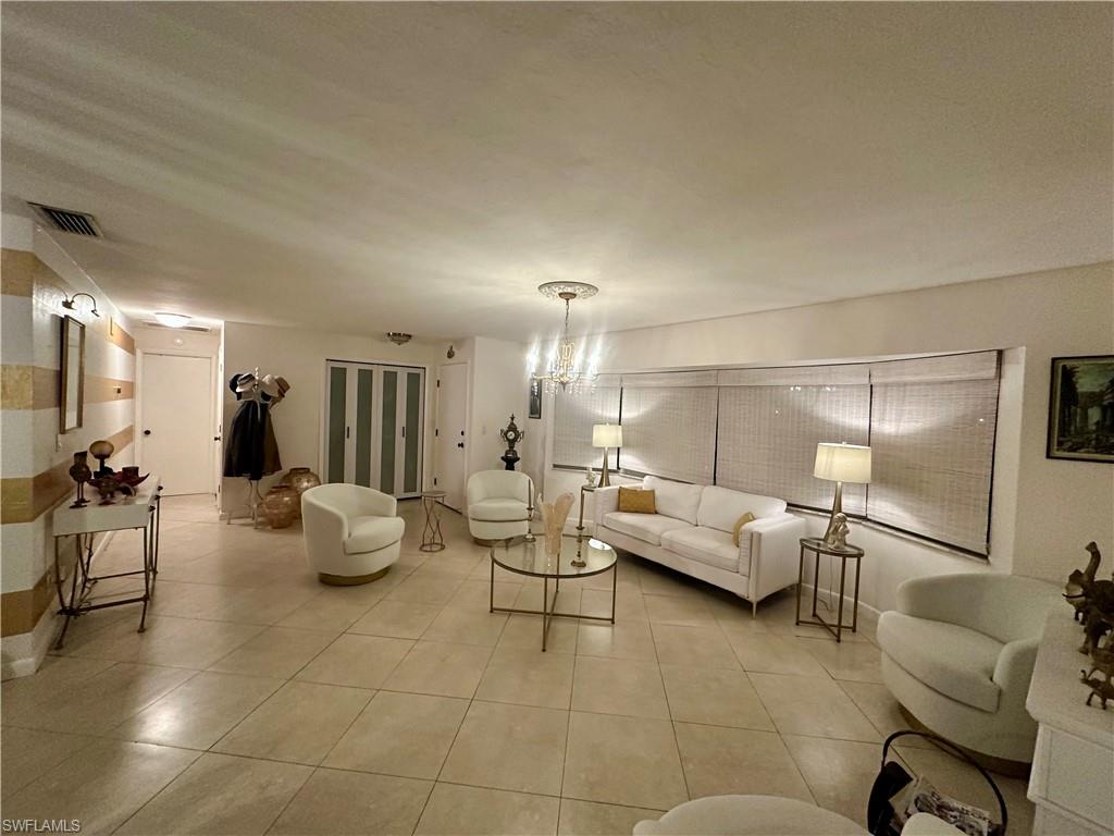 CORONADO MOORS - Residential