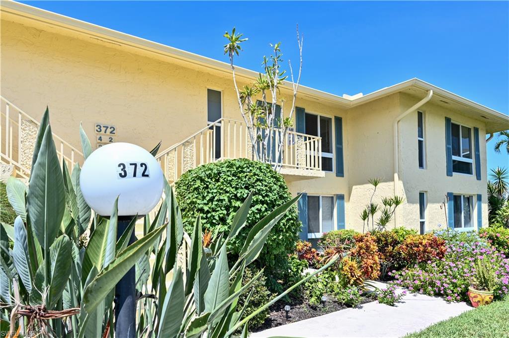 GLADES COUNTRY CLUB - Residential