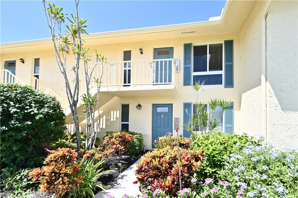 GLADES COUNTRY CLUB - Residential