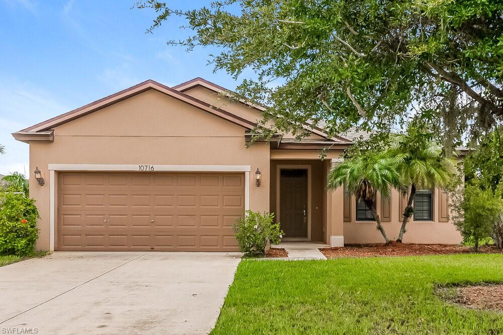 Interested in this home? You clearly have exceptional taste. This charming 3-bedroom, 2.0-bathroom home is not only pet-friendly, but also equipped with smart home features to make everyday life more convenient and connected. Homes like this don’t stay on the market for long—don’t miss your chance to make it yours. Apply today!