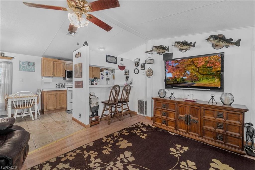 LAKEPORT - Residential