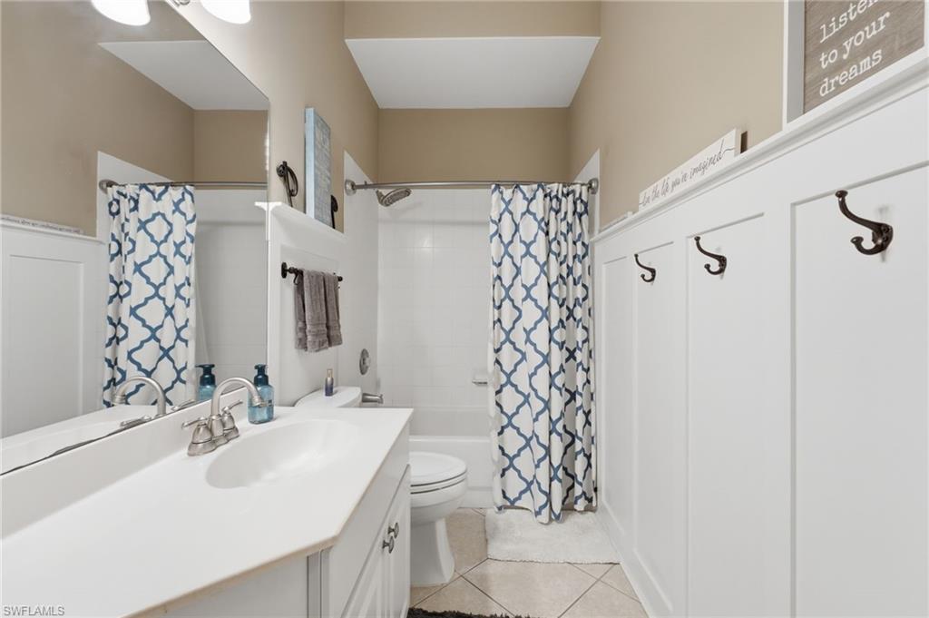 PEBBLEBROOKE LAKES - Residential