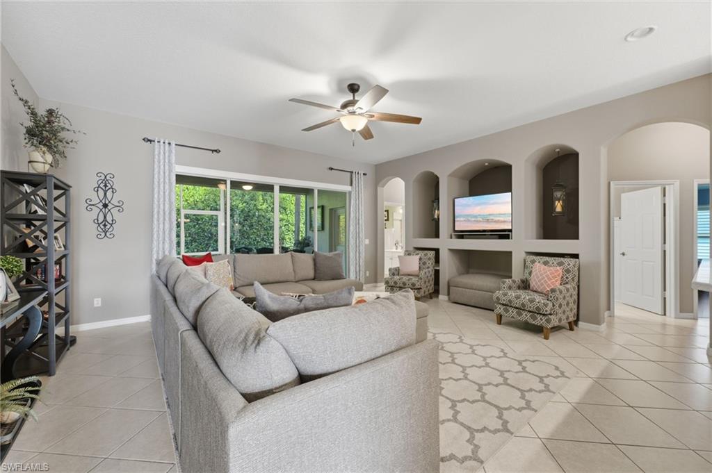 PEBBLEBROOKE LAKES - Residential
